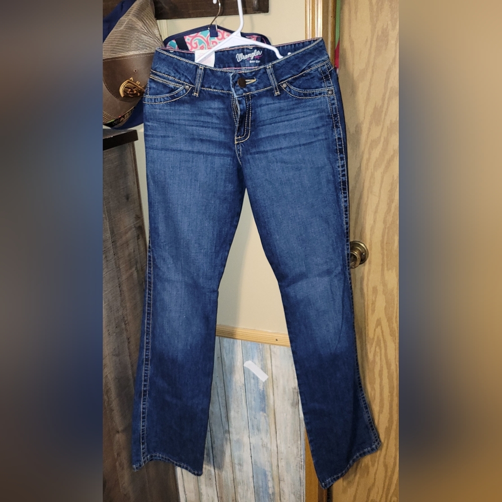 Women Wrangler Jeans